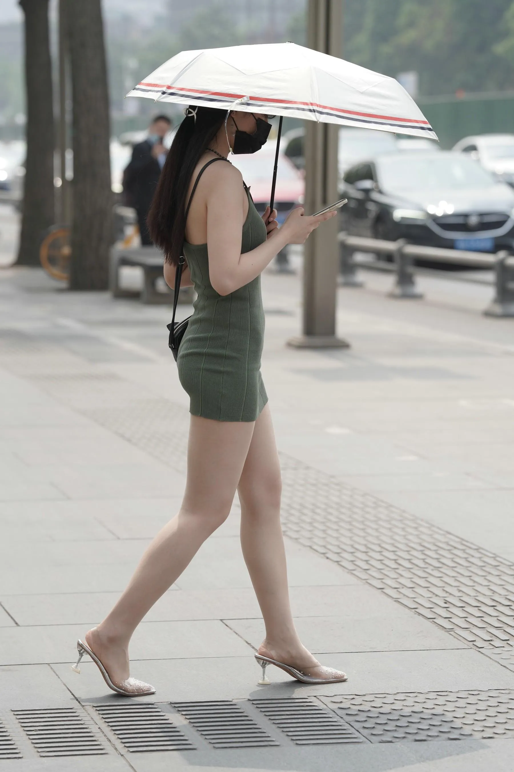 [魔镜街拍] NO.091 绿色包臀裙丝袜美女 [330P]插图8